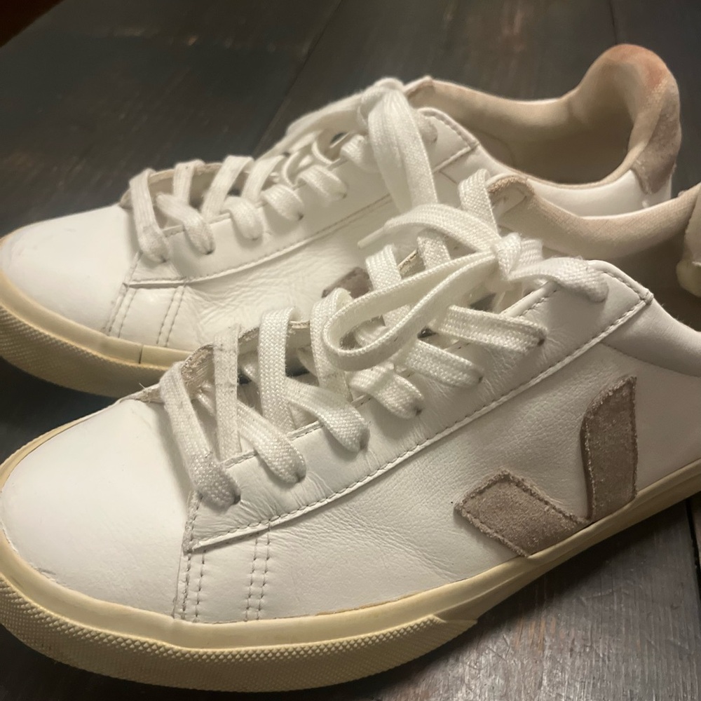 Veja Campo Bicolor Leather Sneakers